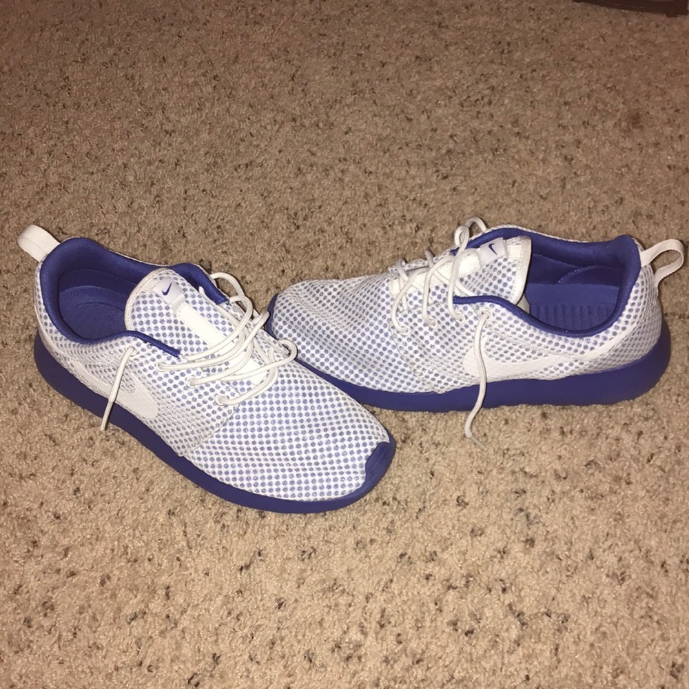 Roshe Run Men’s Shoes Size 9
